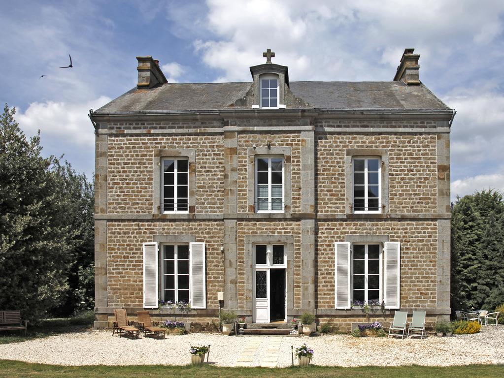 Le Presbytere Bed & Breakfast Saint-Bomer-les-Forges Luaran gambar